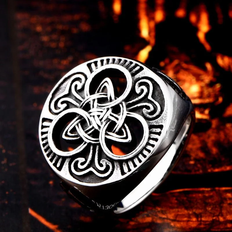 Viking Triquetra Ring