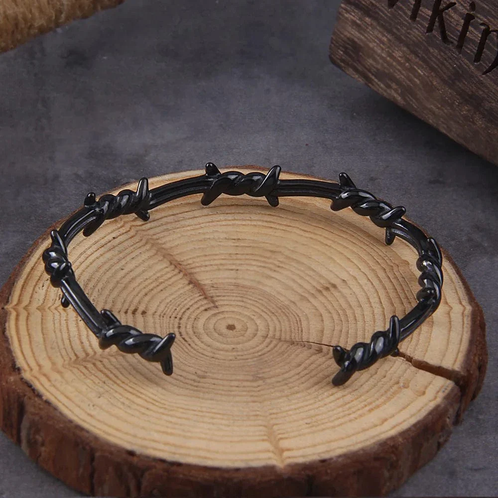 Twisted Barbed wire Bracelet - Image 5