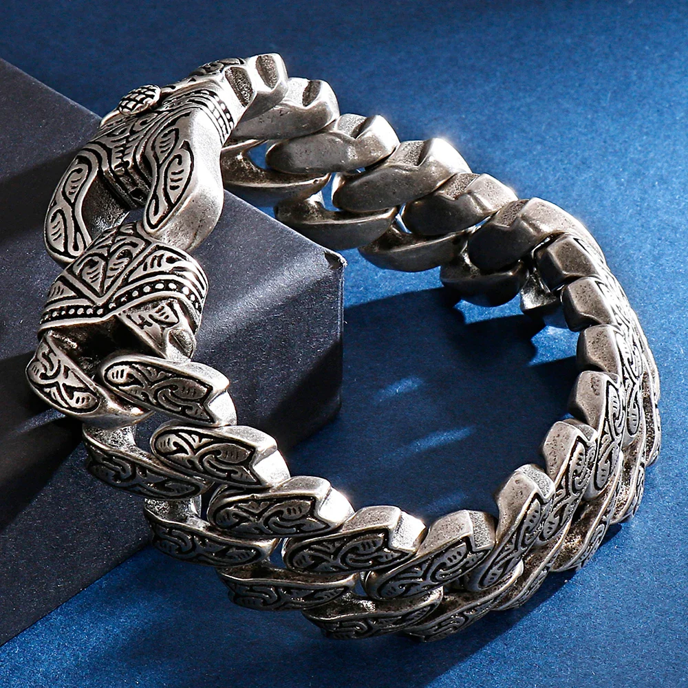 Heavy Viking Link Bracelet - Image 3