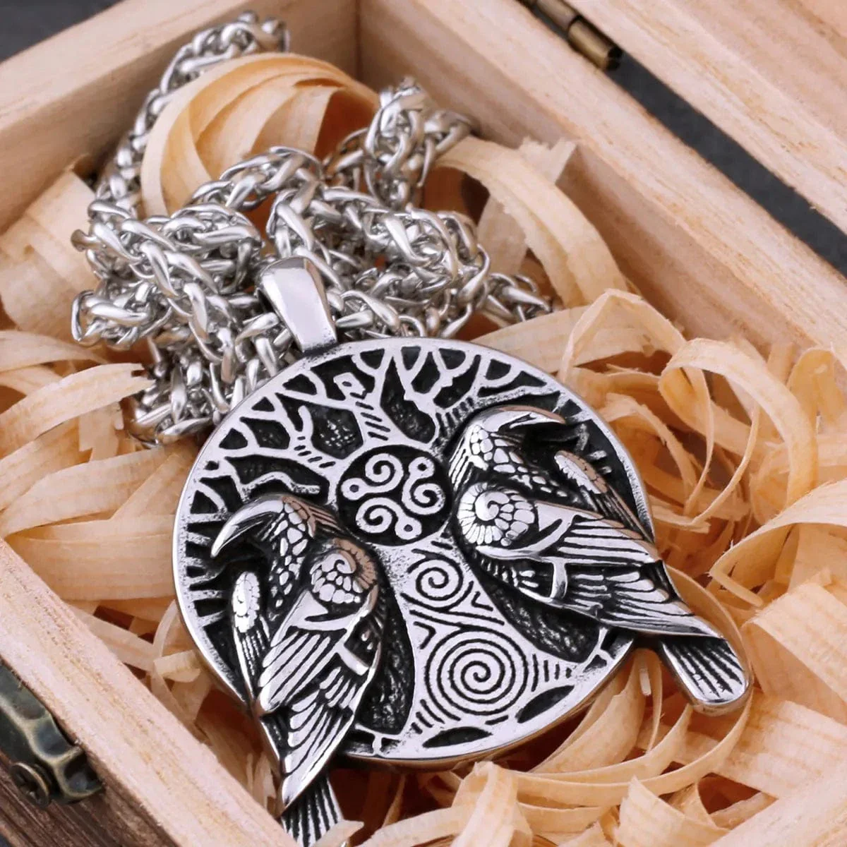 Odin's Ravens Necklace - Image 5