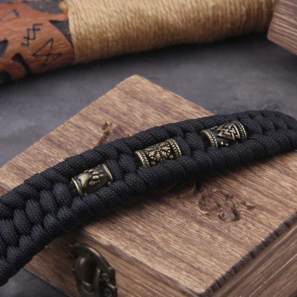 Viking Wolf handmade Bead Bracelet - Image 5
