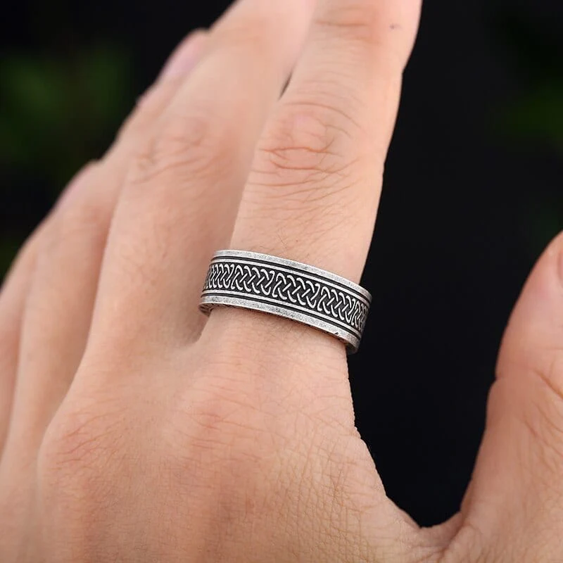 Viking Rune Celtic Knot Ring - Image 5