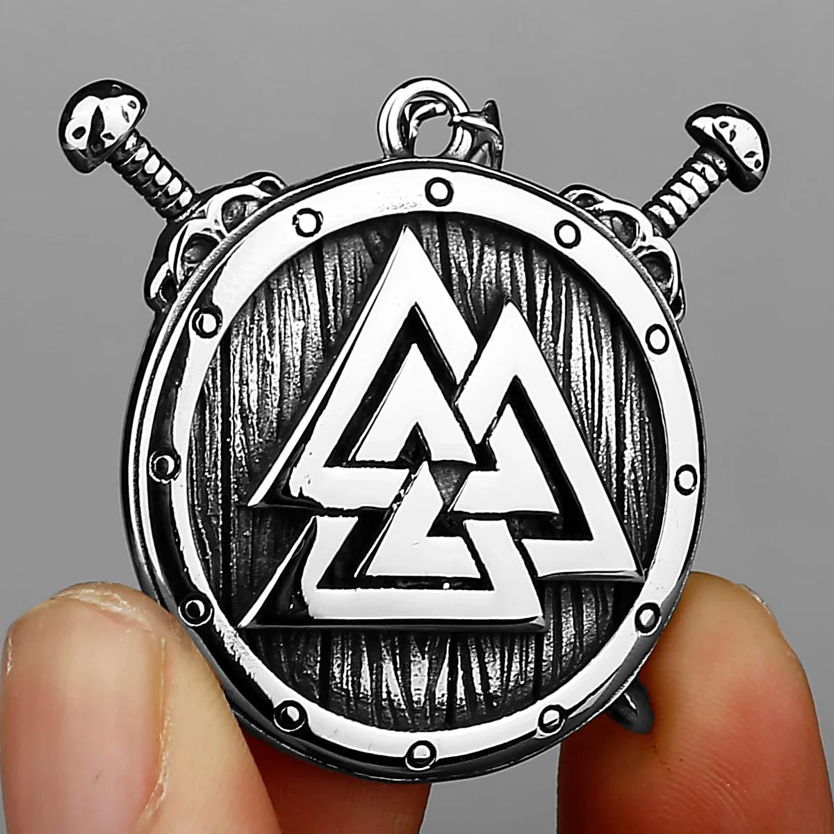Viking Shield and Swords Necklace - Image 10