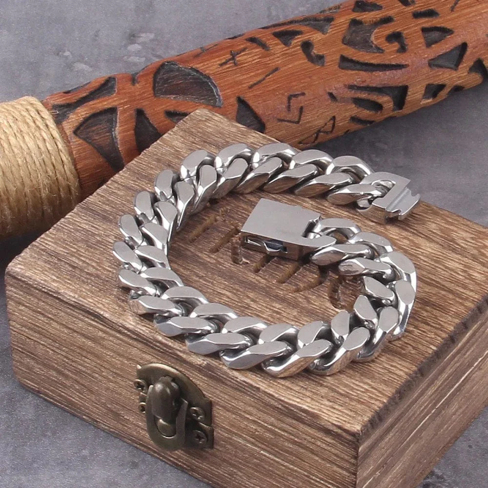 Vikings Cuban Link Chain Bracelet - Image 3