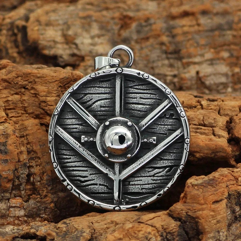 Vikings Lagertha Shield Necklace - Image 3