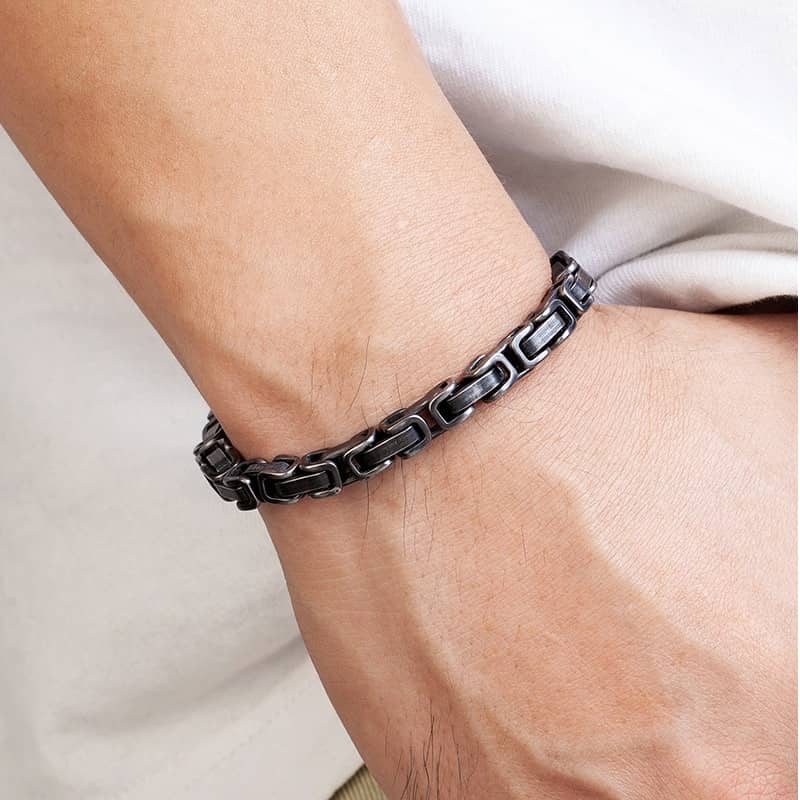 Vintage Oxidized Chain Bracelets - Image 6