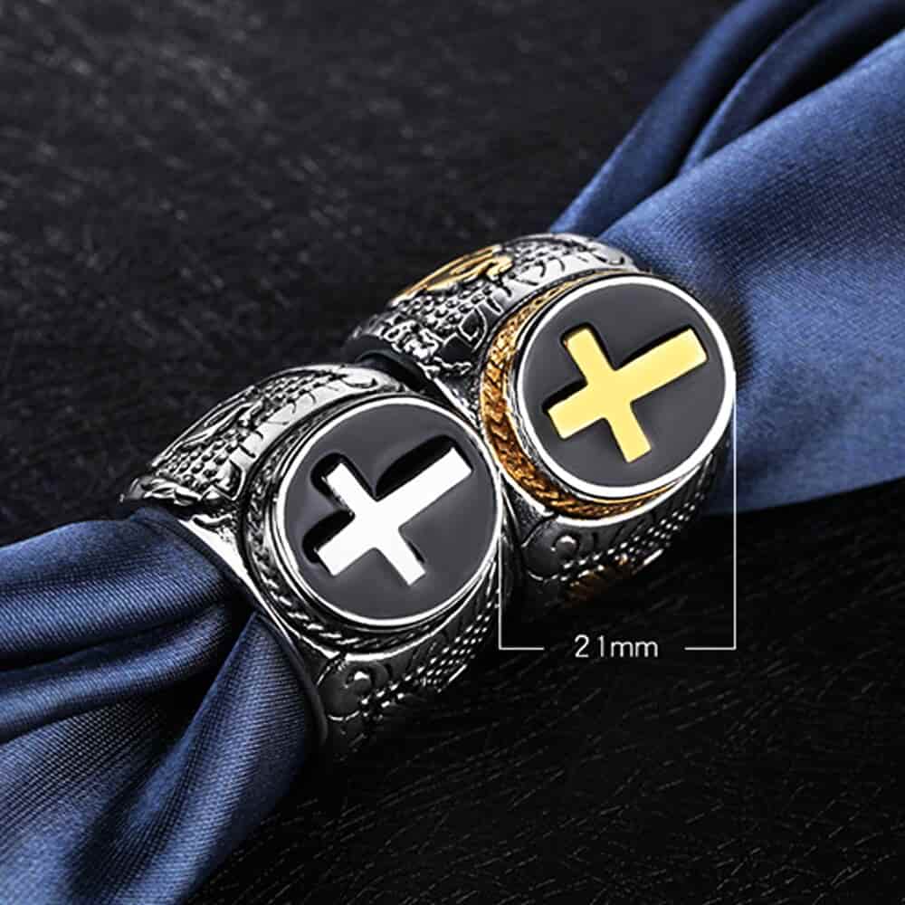 Vintage Cross Ring - Image 4